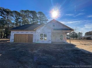 713 Porter Rd, Hope Mills, NC 28376