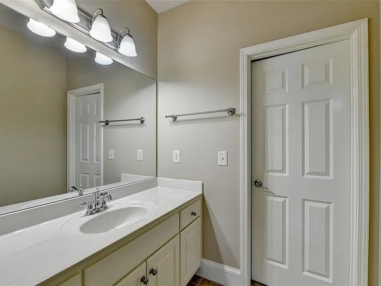 11636 Parkside Ave — Photo 22
