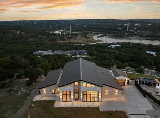 2714 Lakehurst Rd, Spicewood, TX 78669