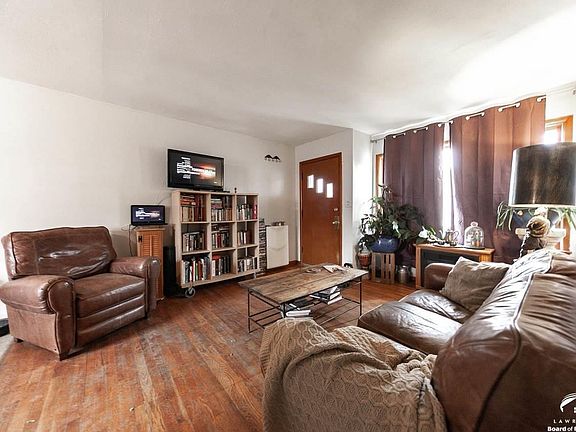 921  Centennial Dr Lawrence, KS listing photo #4