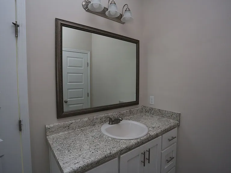 104 Old Auburn Ln — Photo 7