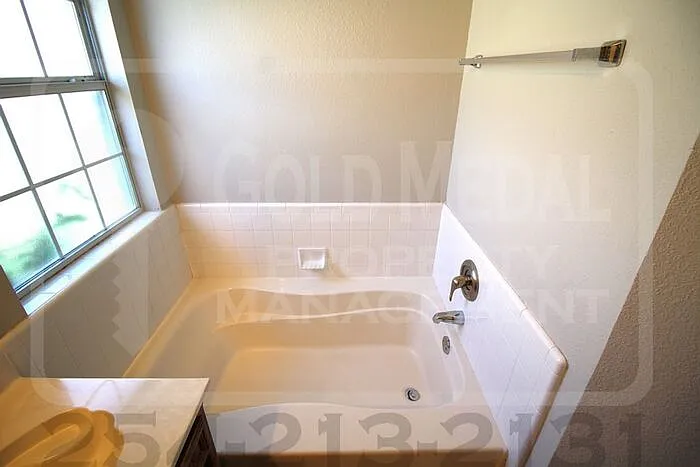 302 James Loop — Photo 24