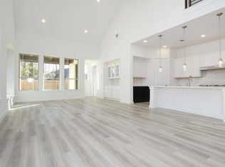2404 Halter Dr, Aubrey, TX 76227