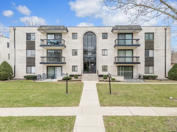 5715 129th St APT 1A, Crestwood, IL 60418