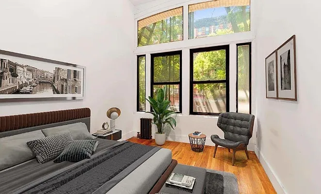 Rented by REAL New York | media 9