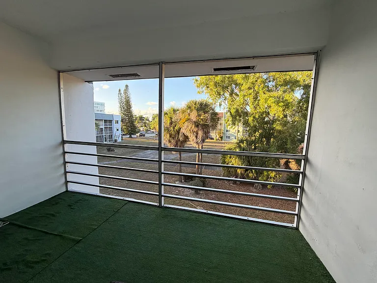 1630 Embassy Dr #311 — Photo 11
