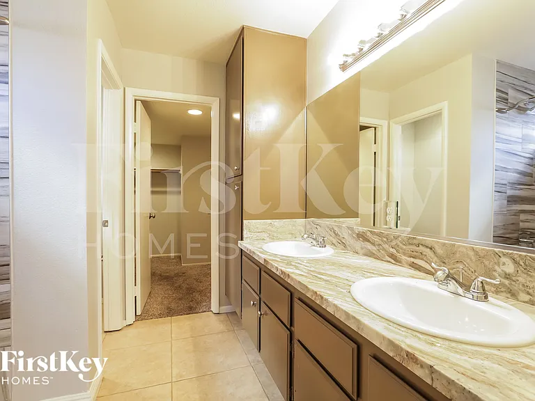 7090 Orange Grove Ln — Photo 11