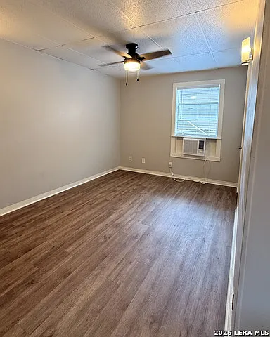203 E Rosewood Ave #2 — Photo 3