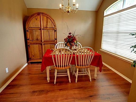 5th image of 6217 White Pine Dr