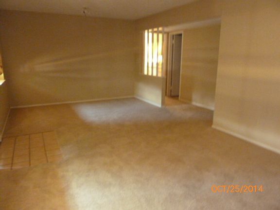 4th image of 6724 Golf View Dr