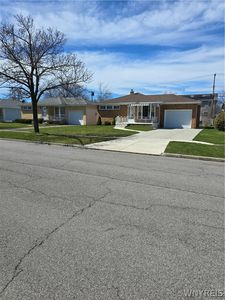 84 Delta Rd, Amherst, NY, 14226