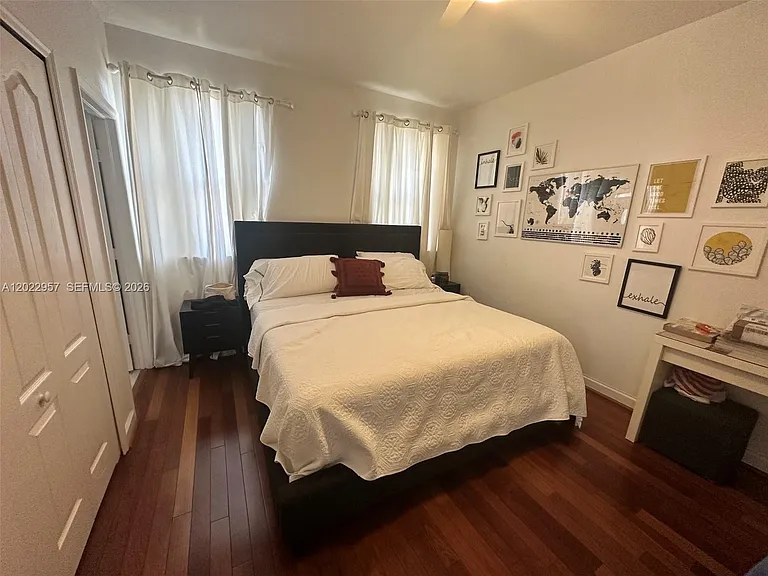 10919 NW 80th Ln — Photo 15