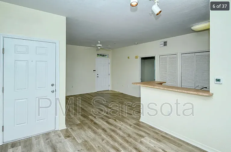 5731 Soldier Cir #201 — Photo 8