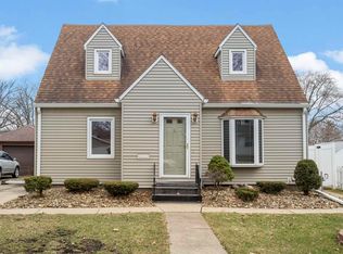 116 Rosebud Ave, Waterloo, IA 50701