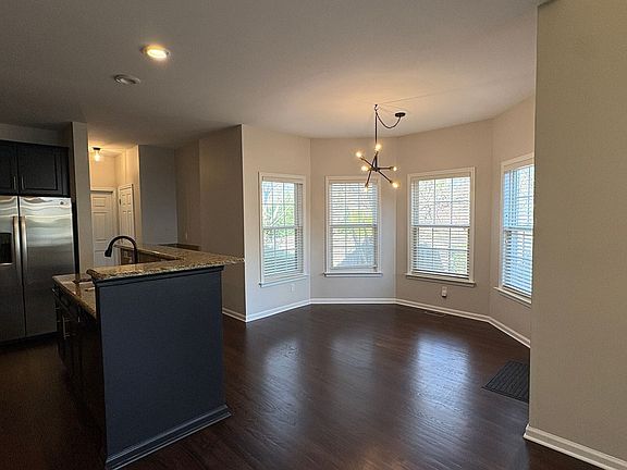 5th image of 5 Spanish Moss Ln