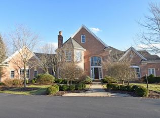 9855 Fox Hollow Ln, Cincinnati, OH 45243