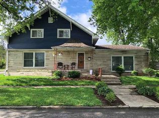 90 D St NW, Linton, IN 47441