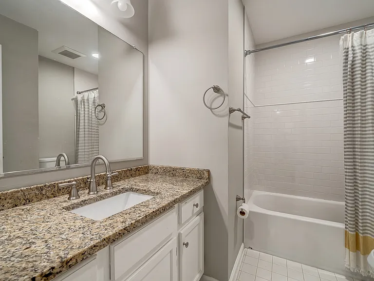 1219 Rowland Dr — Photo 37