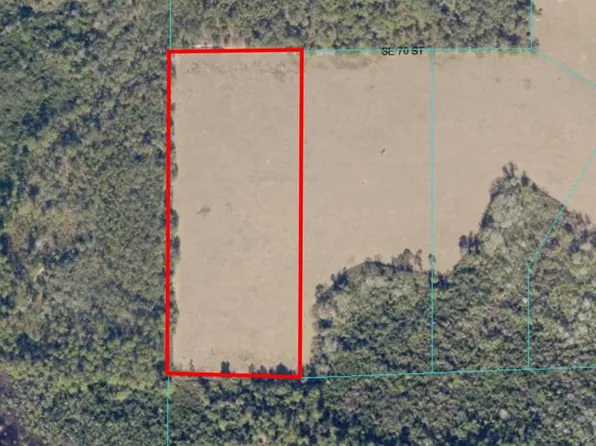 SE 70th St W #6, Ocklawaha, FL 32179