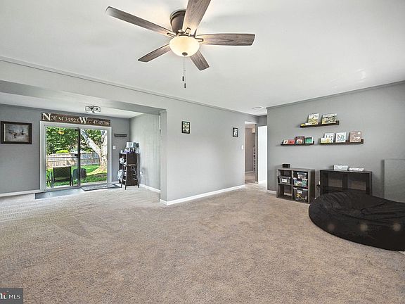 4th image of 7314 Westmoreland Dr