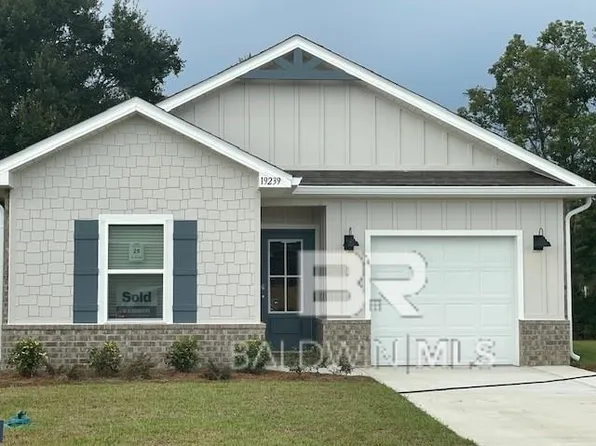 19239 Treehill Ln, Summerdale, AL 36580