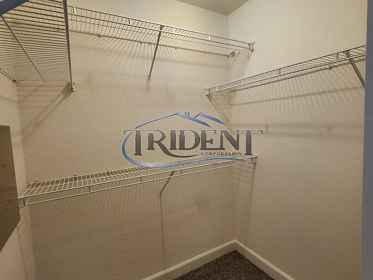 1218 Galston Dr — Photo 15