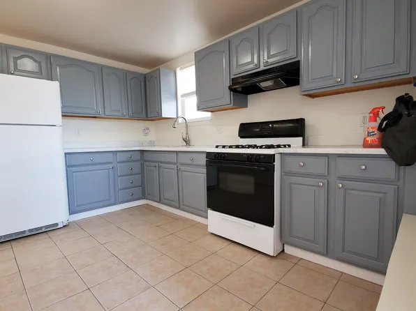 1039 57th St #A, Emeryville, CA 94608