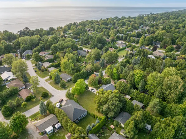 10 Hamilton St, Bluewater, ON N0M 1G0