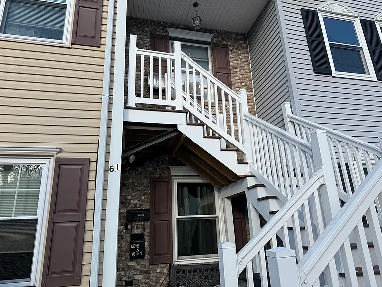 61 Tyler St #B — Photo 3