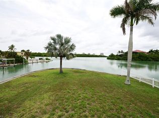 6000 Cajeput Ln, Bonita Springs, FL 34134