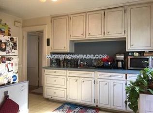 52 Edgecliff Rd, Watertown, MA 02472