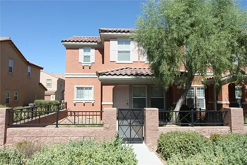 3188 Mist Effect Ave Photo 1