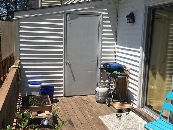5th image of 640 Cambria St NW