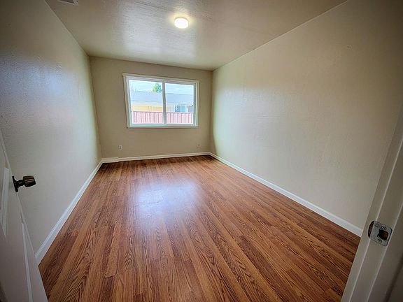 5th image of 3518 Olsen Dr
