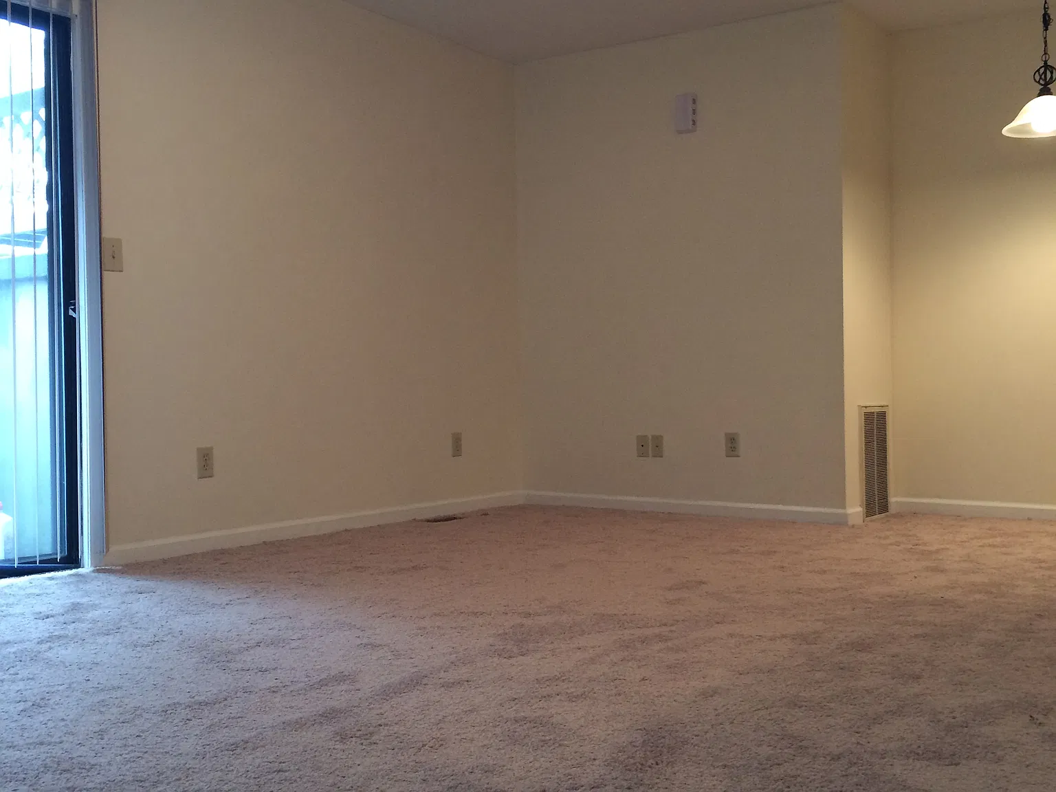 1 bed, 650 sqft, $815 — Photo 2