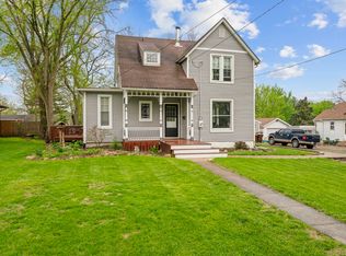 205 E Brayton Rd, Mount Morris, IL 61054