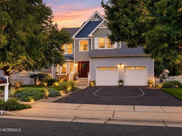 9 Wilson Avenue, Port Monmouth, NJ 07758