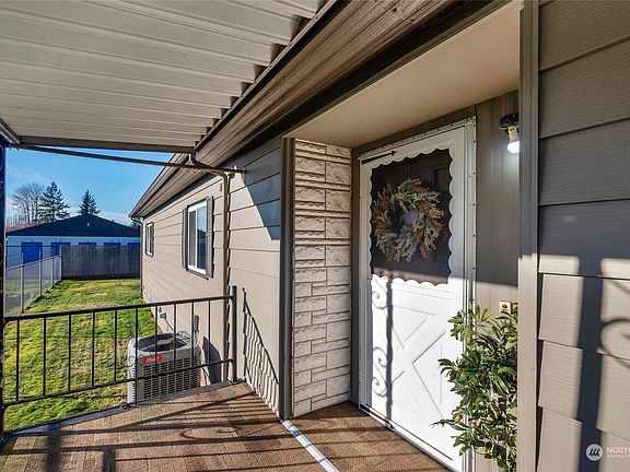 2nd image of 7508 47th Avenue NE #33