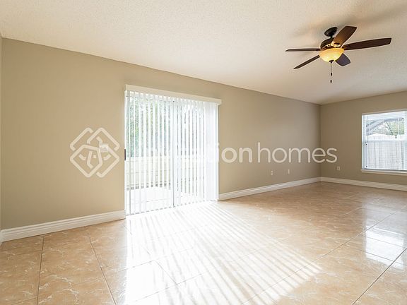 5th image of 3243 Wild Pepper Ct