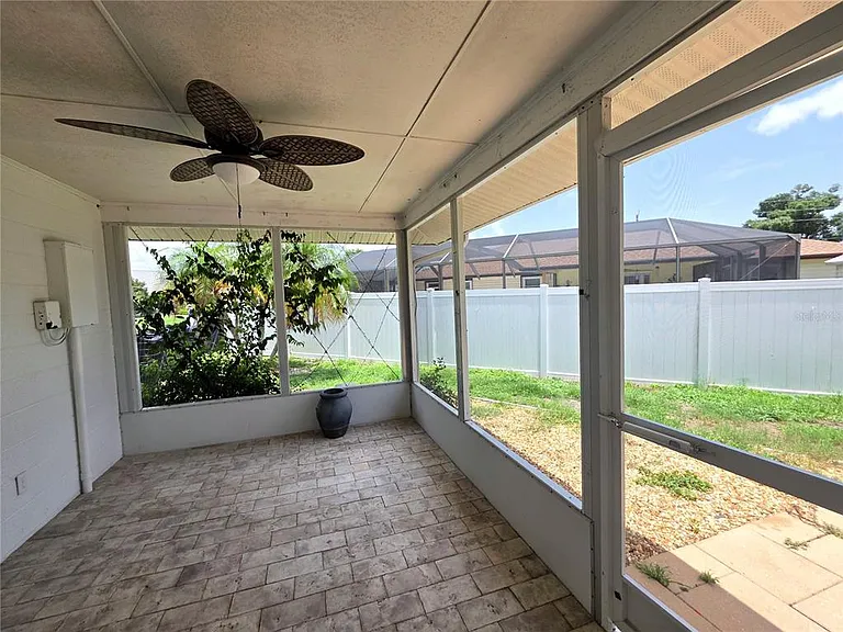 352 Pine Tree Rd — Photo 25