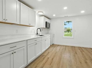 1091 Allen Rd, Smiths Creek, MI 48074