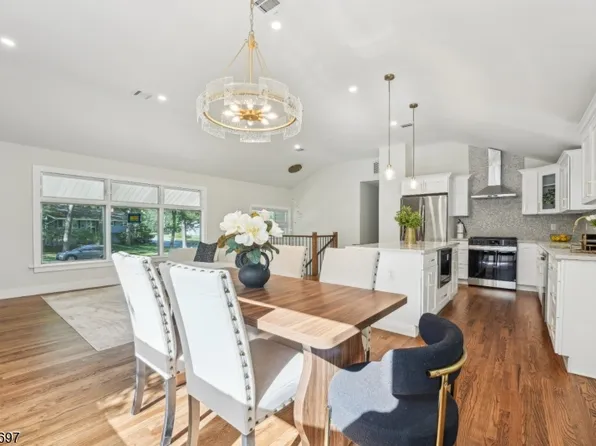 79 Palmer Dr, Livingston Twp., NJ 07039