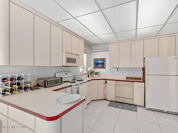 4th image of 3037 S Highway A1a APT 3D