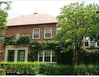 412 Sulgrave Rd photo 1