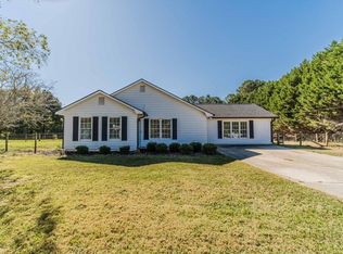 2770 Milton Bryan Dr, Loganville, GA 30052