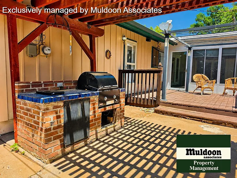 70 Caledonia Rd — Photo 24