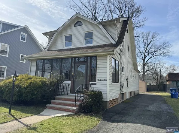 225 Poplar Ave, Hackensack, NJ 07601