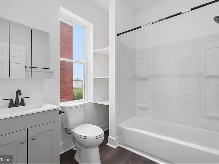 267 S Potomac St #1 — Photo 8