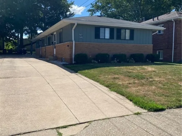 597 Baldwin Rd, Akron, OH 44312