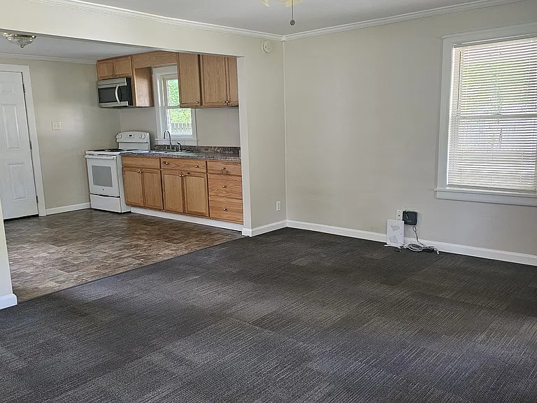 100 Coley Cir — Photo 26